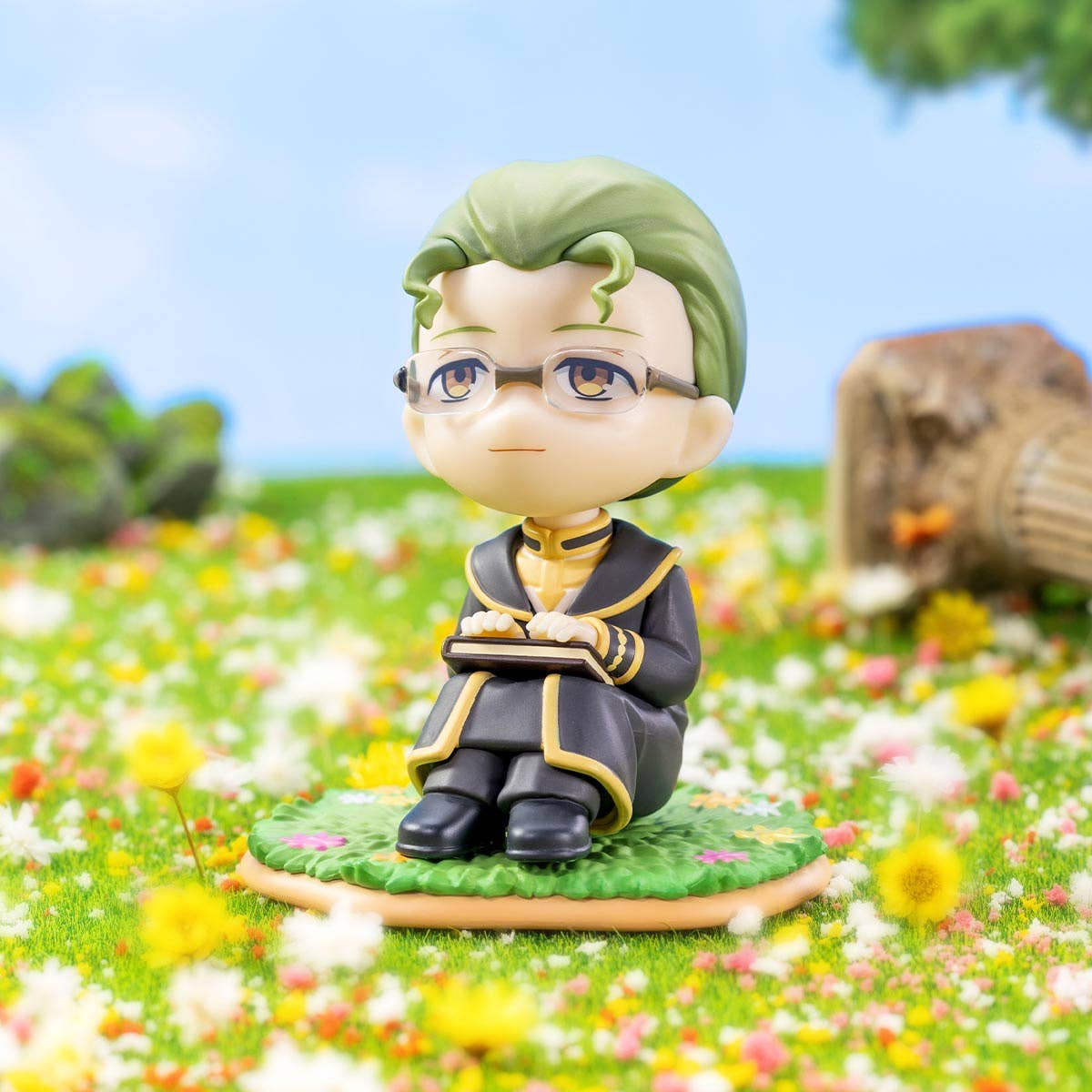 Frieren Beyond Journey Figurine, Collectible Blind Box Figure Pop Mart Official - MagikaPop